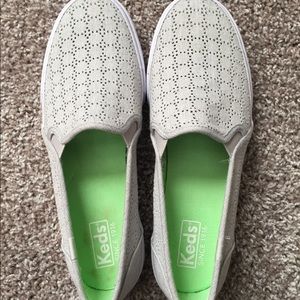 Keds Slip-On Sneaker Gray Size 8.5